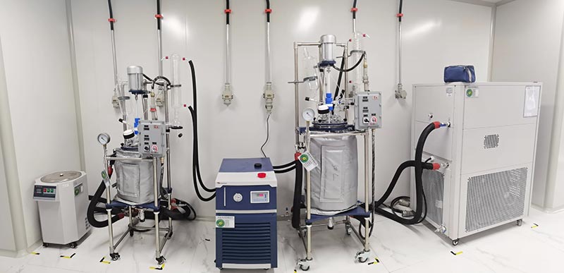 玻璃反應釜在制藥行業(yè)中的典型應用