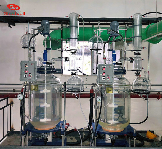 雙層玻璃反應釜通入冷卻液如何使用？